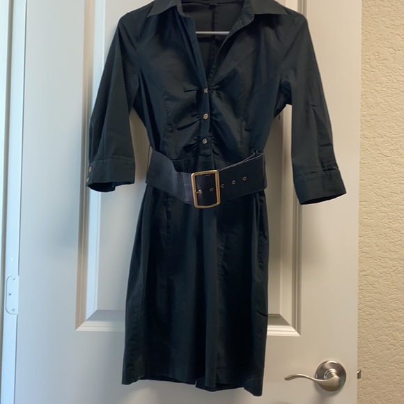 Black dress - Picture 3 of 5